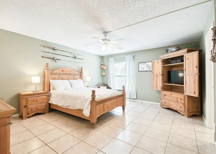 Intracoastal 5 Min Walk To Beach! * Clearwater Beach