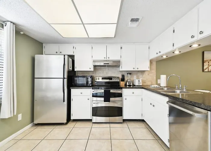 Intracoastal 5 Min Walk To Beach! * Clearwater Beach