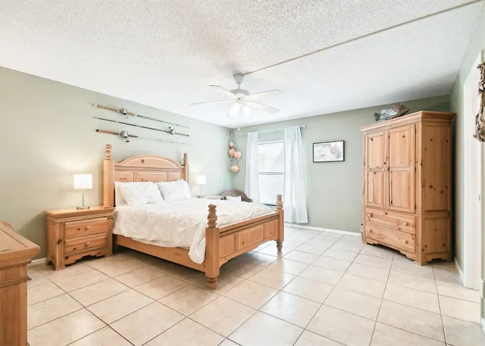 Intracoastal 5 Min Walk To Beach! * Clearwater Beach