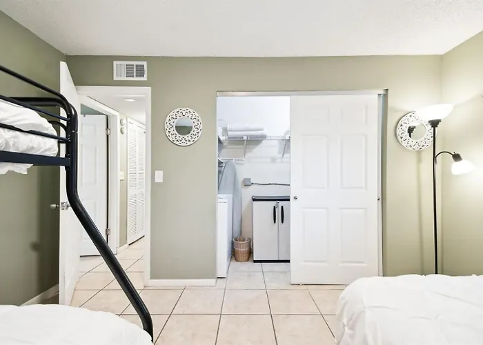 Intracoastal 5 Min Walk To Beach! Apartamento *