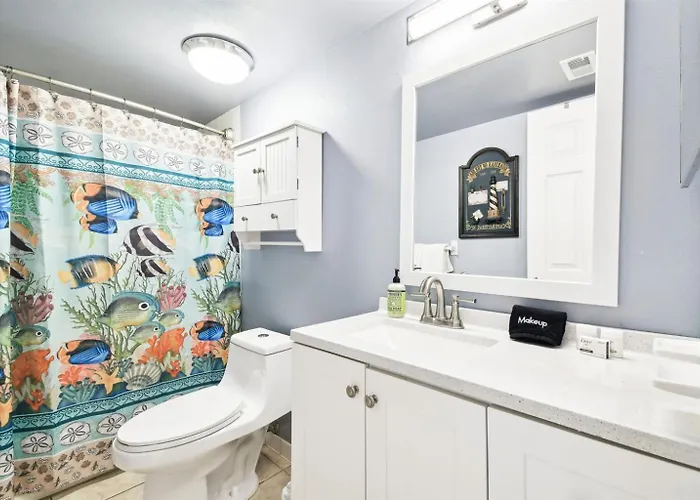 Intracoastal 5 Min Walk To Beach! Apartamento