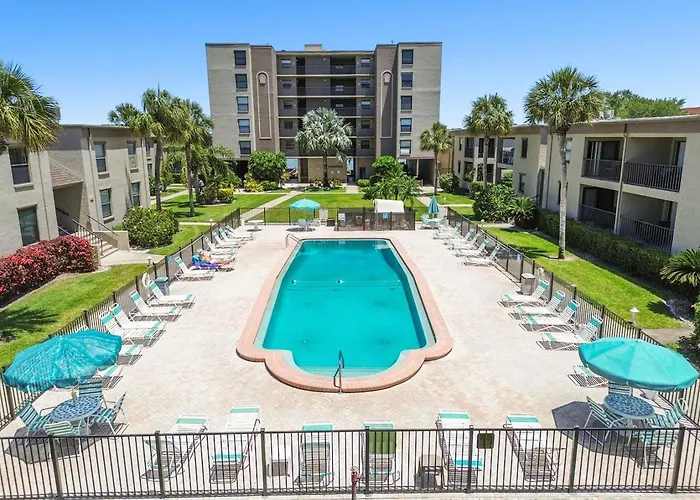 Intracoastal 5 Min Walk To Beach! *