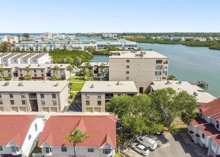 Intracoastal 5 Min Walk To Beach! Apartamento *