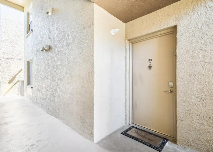 Intracoastal 5 Min Walk To Beach! *
